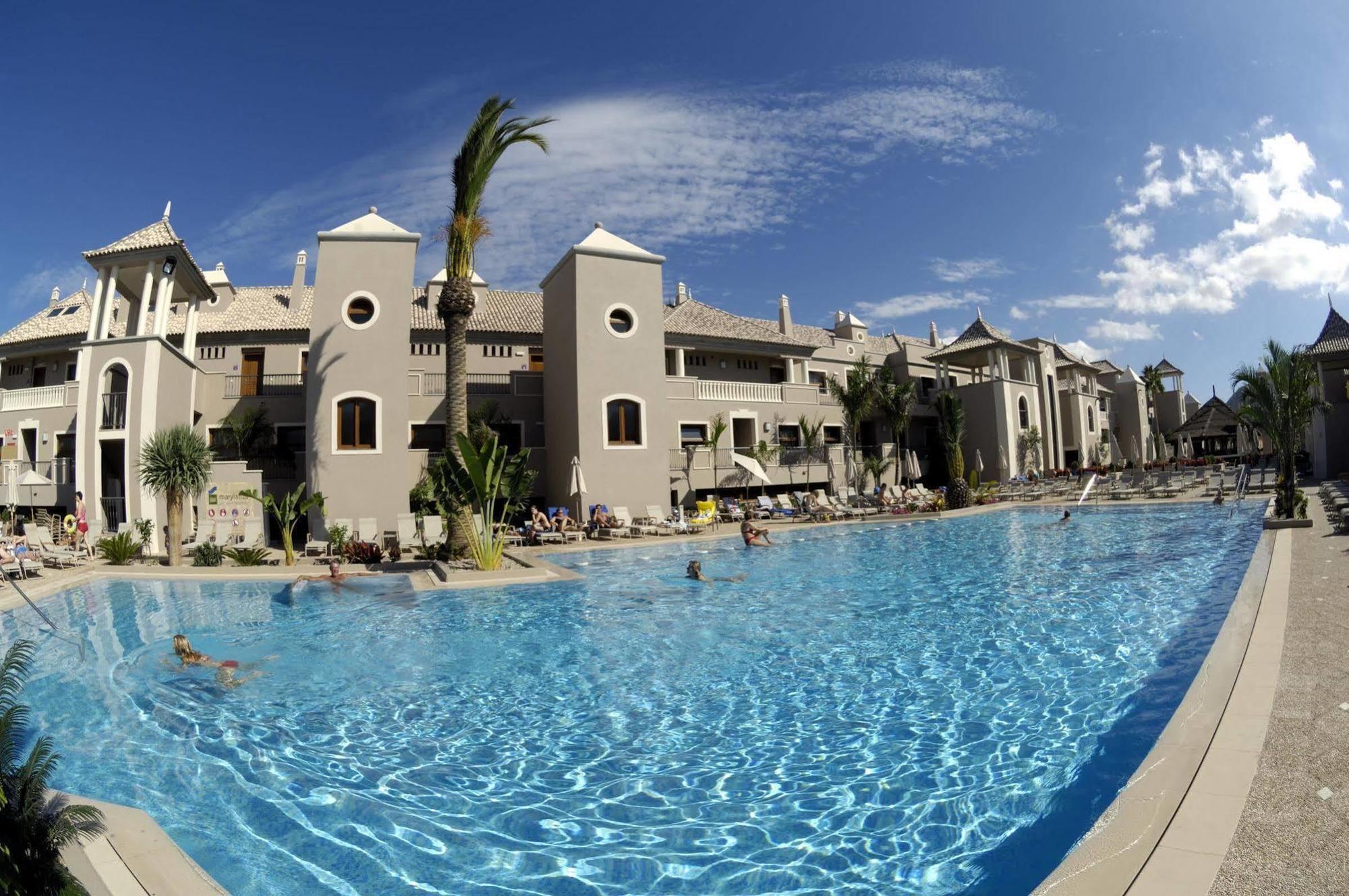 Marylanza & 4*
