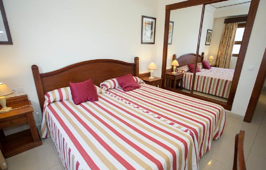 Marylanza & 4*